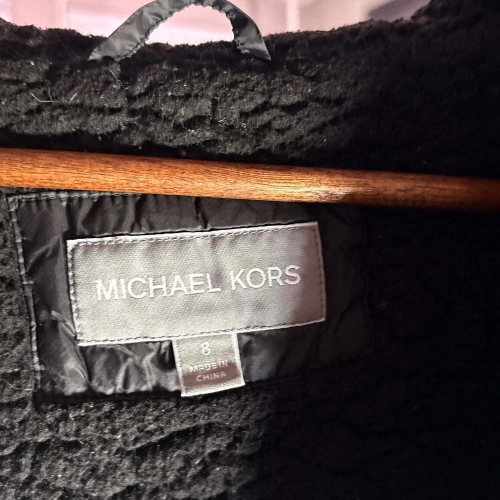 Michael Kors Puffer Jacket Girls Size 8 Black Excellent Sherpa Lined‎ Hooded